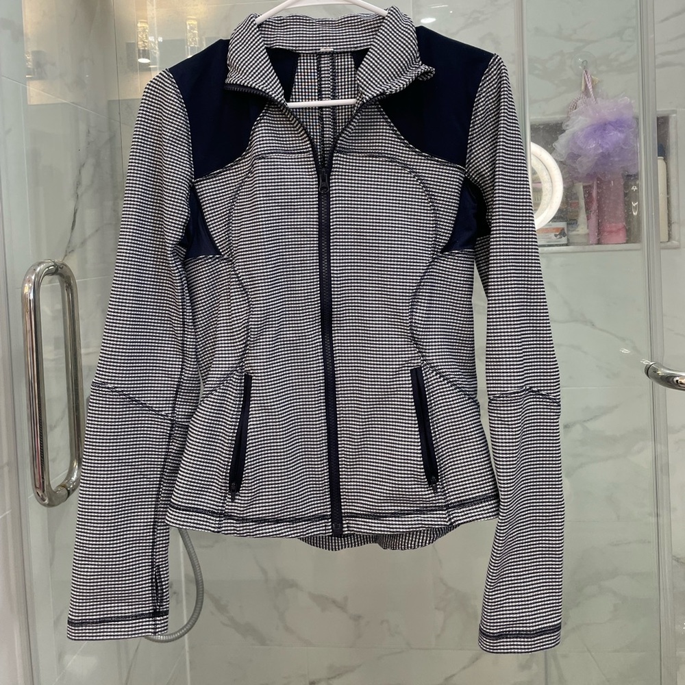 LULULEMON Blue and Black Jacket